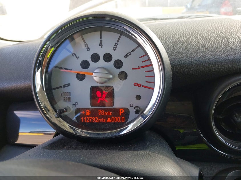 2009 Mini Cooper VIN WMWMF73539TW83756 IAAI salvage auction — NORMAL WEAR, Clear - Dealer Only (California), sold $375 on 2026-09-10 (photo 7)