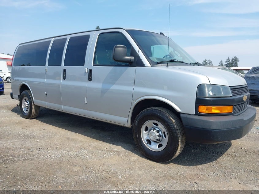 2020 Chevrolet Express 2500 VIN 1GAZGNFG9L1118866 — IAAI salvage auction photo