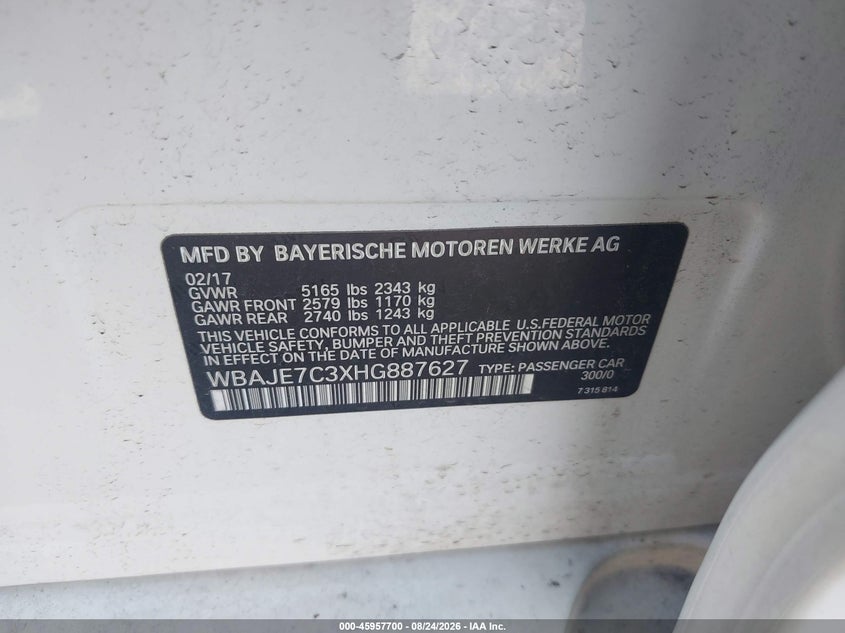 2017 BMW 5er VIN WBAJE7C3XHG887627 IAAI salvage auction — NORMAL WEAR, Clear (Pennsylvania), sold $12,250 on 2026-09-06 (photo 9)