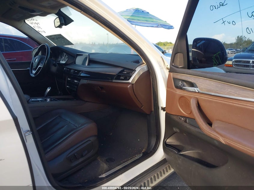 2016 BMW X5 VIN 5UXKR0C54G0S86790 IAAI salvage auction — RIGHT SIDE, Salvage Title, sold $5,350 on 2026-09-28 (photo 5)