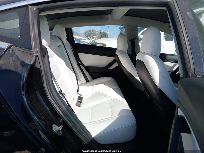 2018 Tesla Model 3 VIN 5YJ3E1EB3JF188417 IAAI salvage auction — REAR END, Salvage Title, sold $10,650 on 2026-09-16 (photo 8)