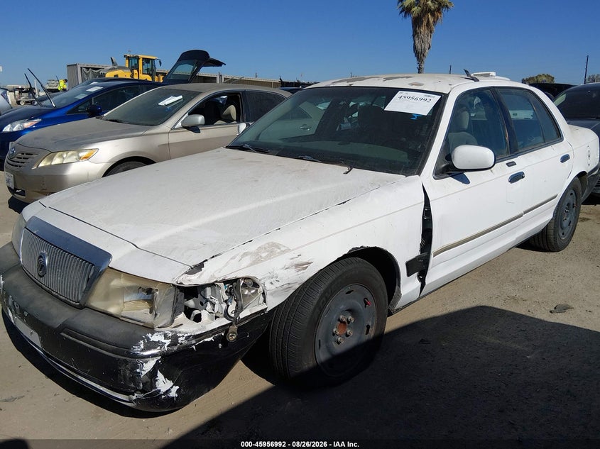 2003 Mercury Grand marquis VIN 2MEFM74W63X653572 IAAI salvage auction — SIDE, Salvage (California), sold $700 on 2026-09-16 (photo 2)