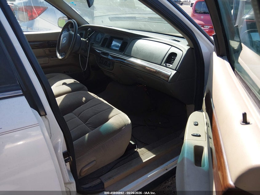 2003 Mercury Grand marquis VIN 2MEFM74W63X653572 IAAI salvage auction — SIDE, Salvage (California), sold $700 on 2026-09-16 (photo 5)