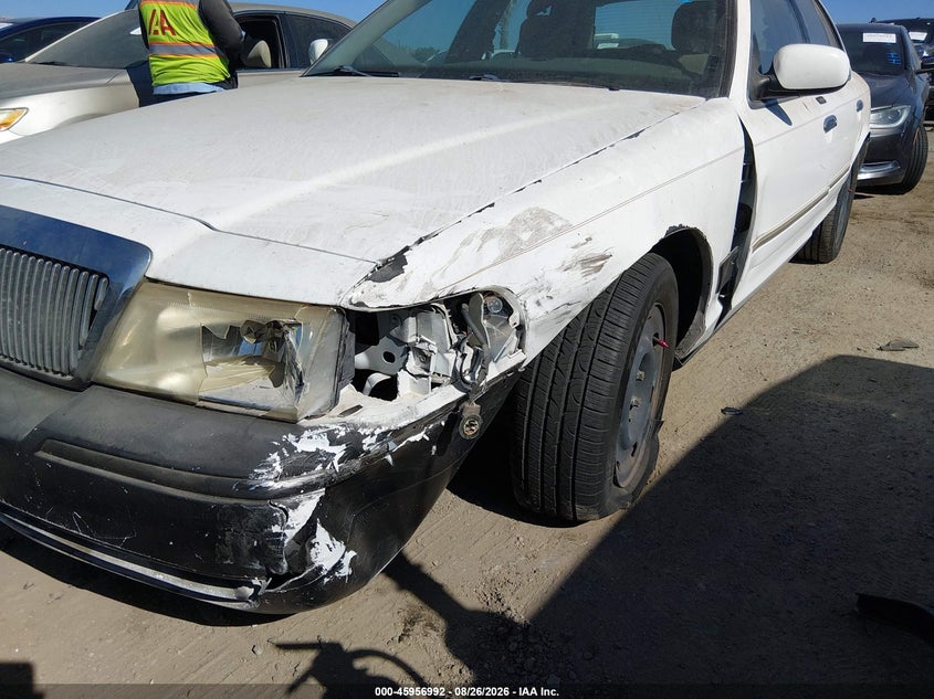 2003 Mercury Grand marquis VIN 2MEFM74W63X653572 IAAI salvage auction — SIDE, Salvage (California), sold $700 on 2026-09-16 (photo 6)