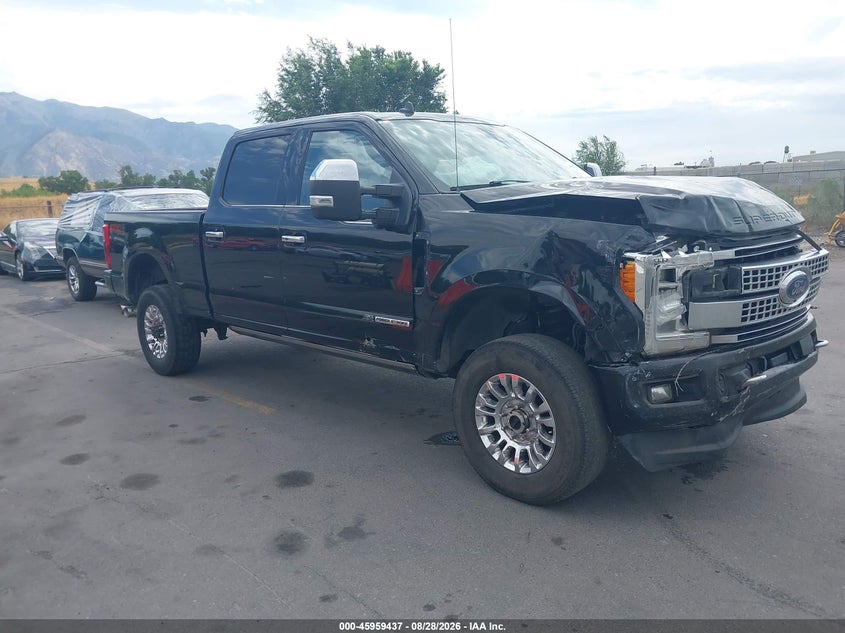 2019 Ford F350 VIN 1FT8W3BT4KED48755 — IAAI salvage auction photo