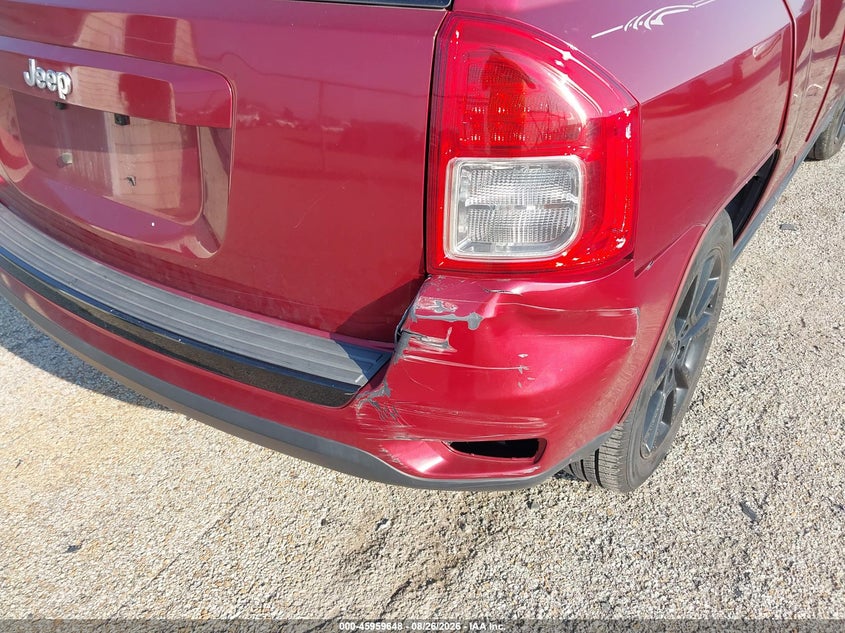 2012 Jeep Compass VIN 1C4NJCEB5CD678187 IAAI salvage auction — NORMAL WEAR, Clear (Illinois), sold $725 on 2026-09-04 (photo 6)