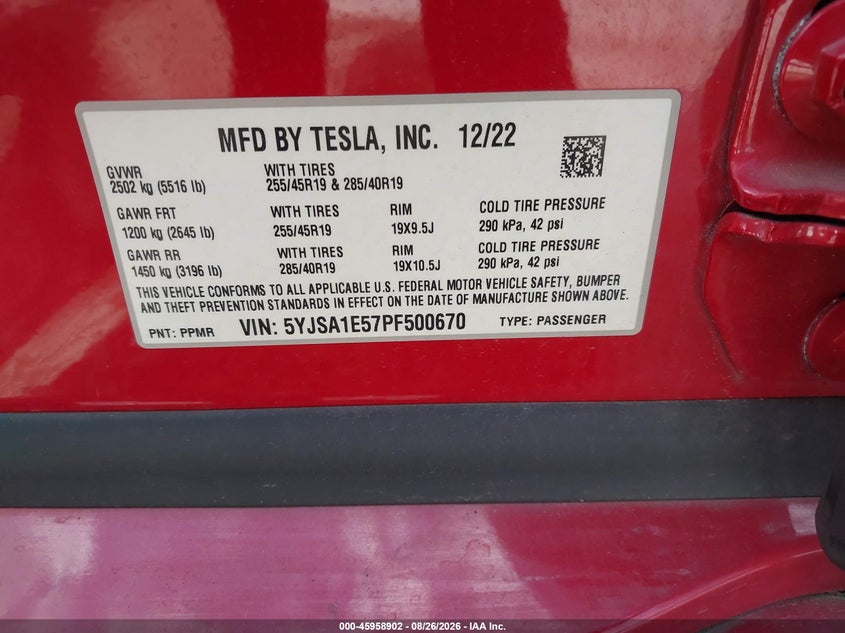 2023 Tesla Model s VIN 5YJSA1E57PF500670 IAAI salvage auction — RIGHT FRONT, Salvage Title, sold $31,200 on 2026-09-23 (photo 9)