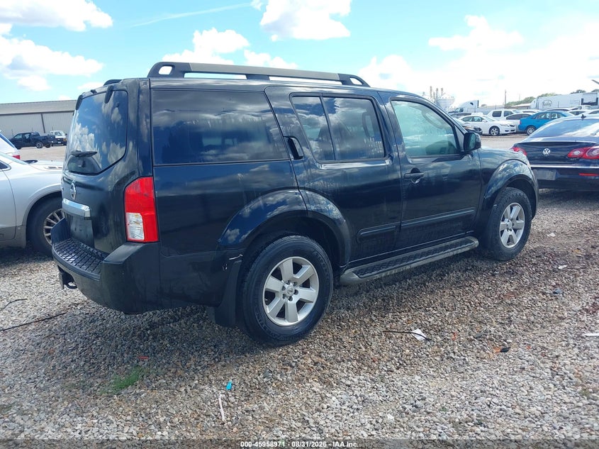 2011 Nissan Pathfinder VIN 5N1AR1NN5BC621123 IAAI salvage auction — Normal Wear & Tear, Clear, sold $400 on 2026-09-22 (photo 4)