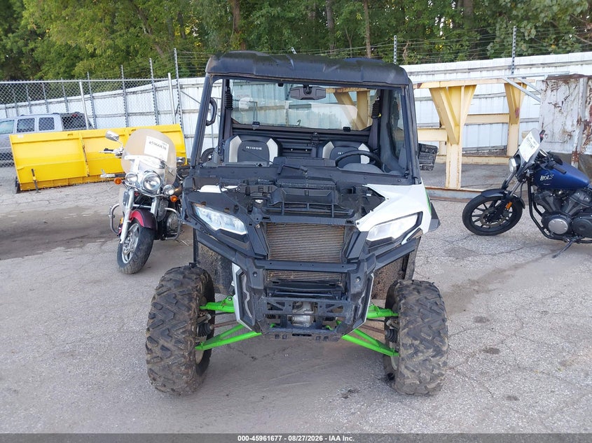 2025 Kawasaki VIN JKAWFCP15SB500083 IAAI salvage auction — RIGHT SIDE, Clear (Michigan), sold $5,350 on 2026-10-08 (photo 5)