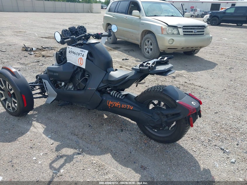 2021 Can-am/ brp Ryker VIN 3JB2GEG23MJ004589 IAAI salvage auction — FRONT END, Scrap (Michigan), sold $825 on 2026-10-09 (photo 3)