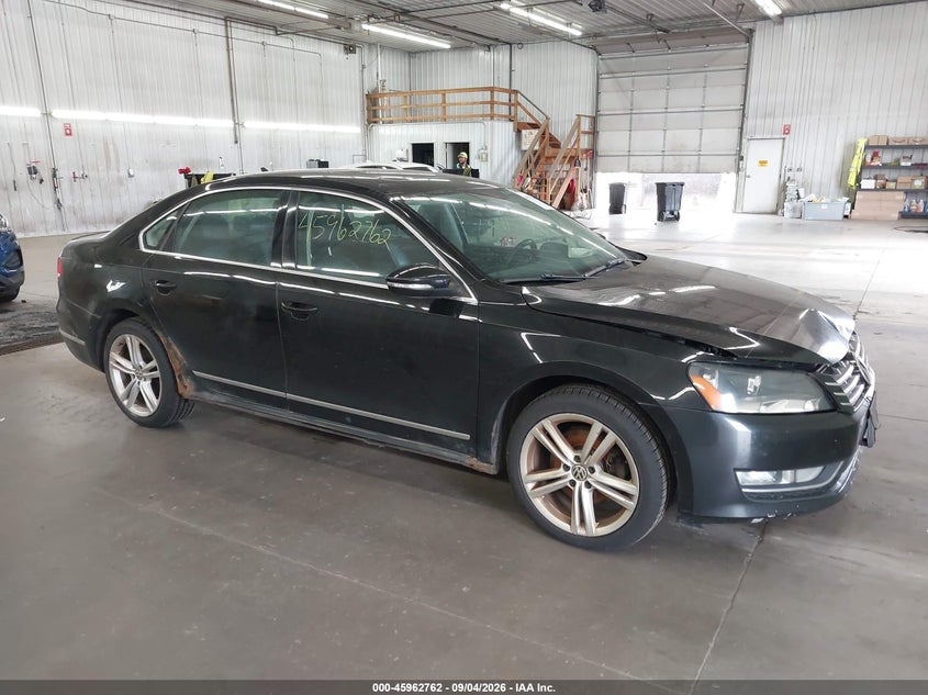2012 Volkswagen Passat VIN 1VWCN7A39CC059872 IAAI salvage auction — NORMAL WEAR, Clear (Minnesota), sold $700 on 2026-09-29 (photo 1)
