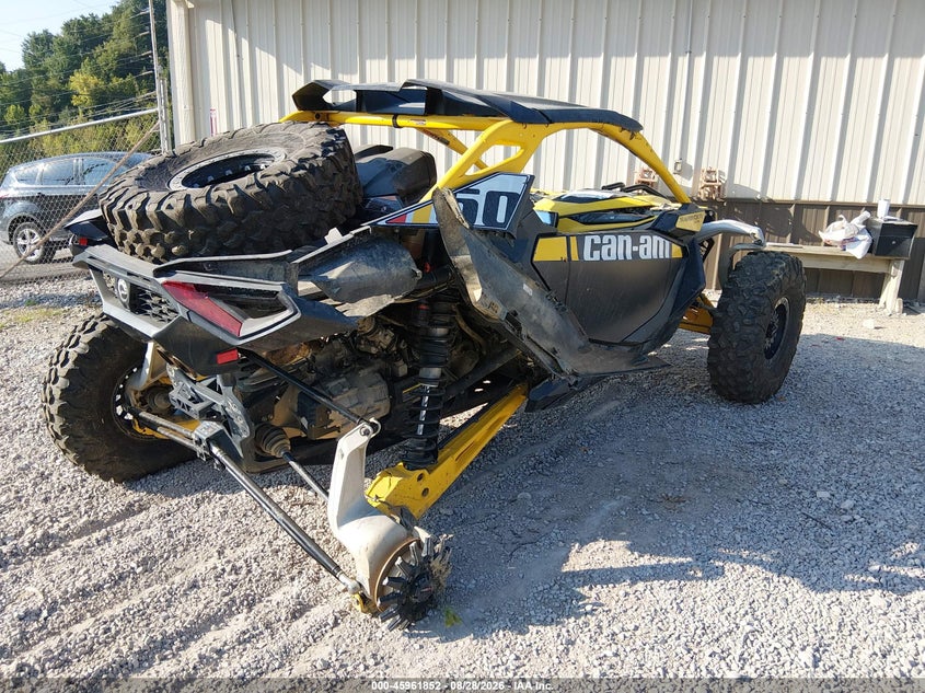 2024 Can-am/ brp Maverick VIN 3JB8XAT48RE002119 IAAI salvage auction — REAR END, Salvage (Kentucky), sold $21,900 on 2026-10-06 (photo 4)