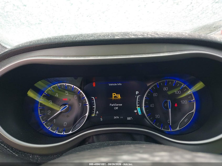 2027 Chrysler Pacifica VIN 2C4RC1GG9VR581423 IAAI salvage auction — SIDE, Enterprise Vehicles Clear Only (Montana), sold $20,500 on 2026-08-29 (photo 7)
