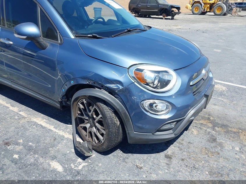 2017 Fiat 500x VIN ZFBCFXCB1HP604082 IAAI salvage auction — RIGHT FRONT, Wait Title, sold $1,325 on 2026-09-13 (photo 6)