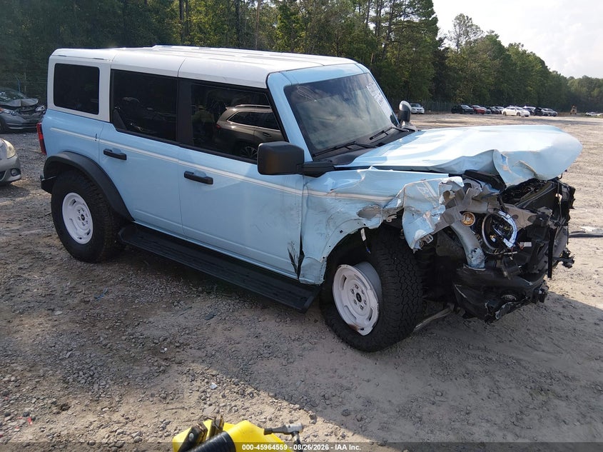 2025 Ford Bronco VIN 1FMEE4DPXSLB40642 — IAAI salvage auction photo