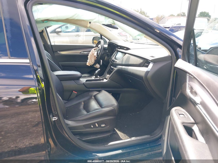2017 Cadillac Xt5 VIN 1GYKNDRS1HZ199020 IAAI salvage auction — RIGHT FRONT, Mv-907A (New York), sold $650 on 2026-09-05 (photo 5)