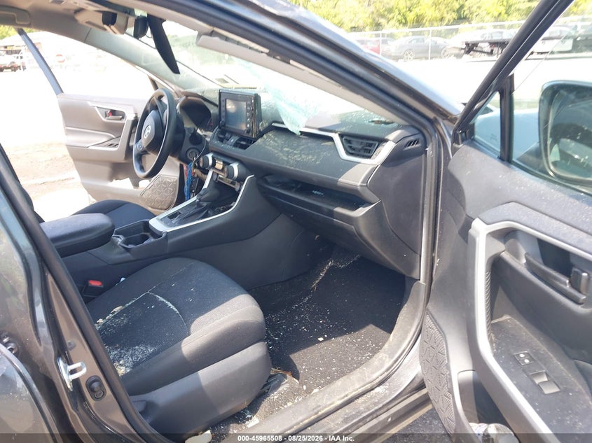 2019 Toyota VIN 2T3F1RFV2KC058707 IAAI salvage auction — ROOF, Salvage (Virginia), sold $10,700 on 2026-09-08 (photo 5)