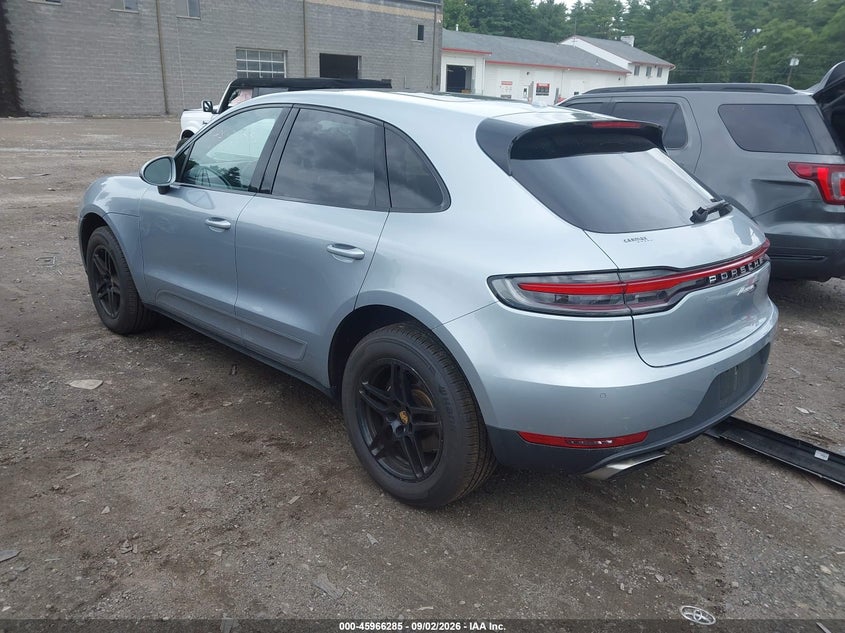2020 Porsche Macan VIN WP1AA2A5XLLB06593 IAAI salvage auction — RIGHT SIDE, Wait Title, sold $14,000 on 2026-10-15 (photo 3)