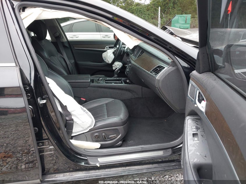 2016 Hyundai Genesis VIN KMHGN4JE7GU106669 IAAI salvage auction — FRONT END, Salvage Title, sold $675 on 2026-10-03 (photo 5)