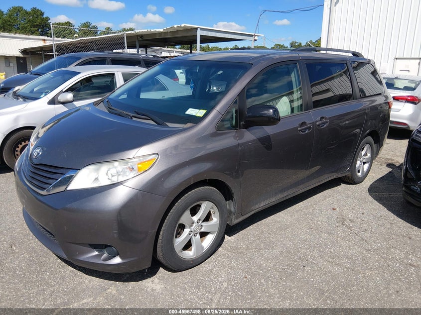 2017 Toyota Sienna VIN 5TDKZ3DC4HS824628 IAAI salvage auction — HAIL, Clear (New York), sold $10,900 on 2026-10-06 (photo 2)