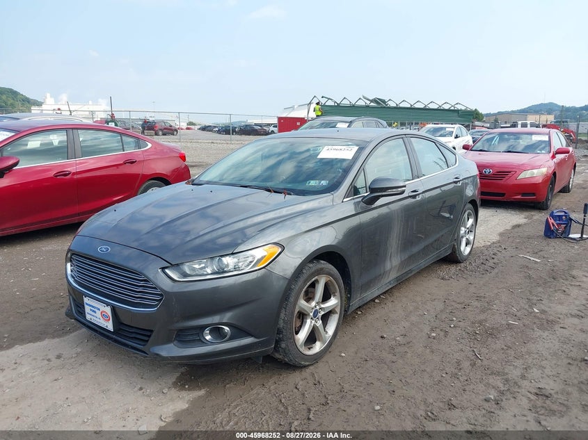 2016 Ford Fusion VIN 3FA6P0H72GR162588 IAAI salvage auction — NORMAL WEAR, Clear (Pennsylvania), sold $1,600 on 2026-09-06 (photo 2)
