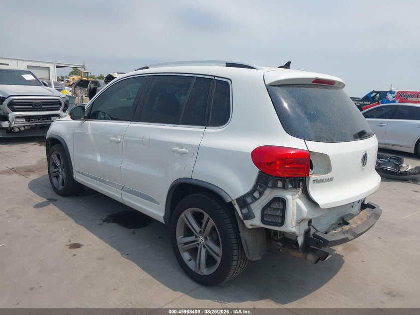 2017 Volkswagen Tiguan VIN WVGUV7AX5HK018058 IAAI salvage auction — REAR END, Salvage (Texas), sold $3,400 on 2026-09-19 (photo 3)