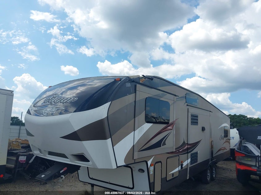 2015 Keystone Cougar VIN 4YDF33729F2506849 IAAI salvage auction — Roof, Salvage, sold $3,575 on 2026-09-24 (photo 6)