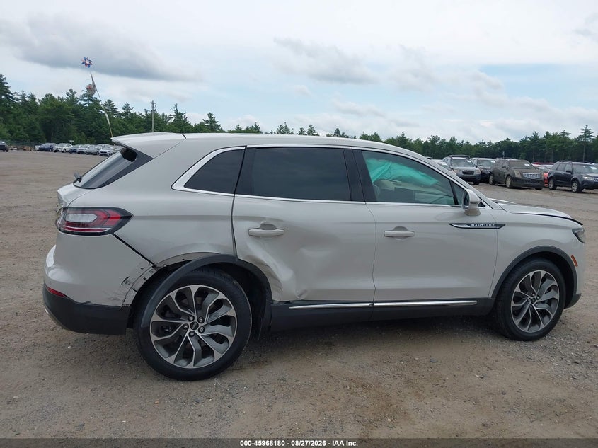 2023 Lincoln Nautilus VIN 2LMPJ8K97PBL26313 IAAI salvage auction — REAR END, Salvage Title, sold $11,125 on 2026-10-16 (photo 6)