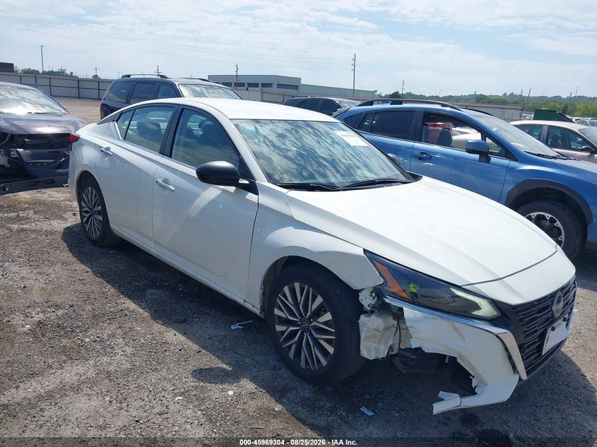 2025 Nissan Altima VIN 1N4BL4DV9SN357623 — IAAI salvage auction photo