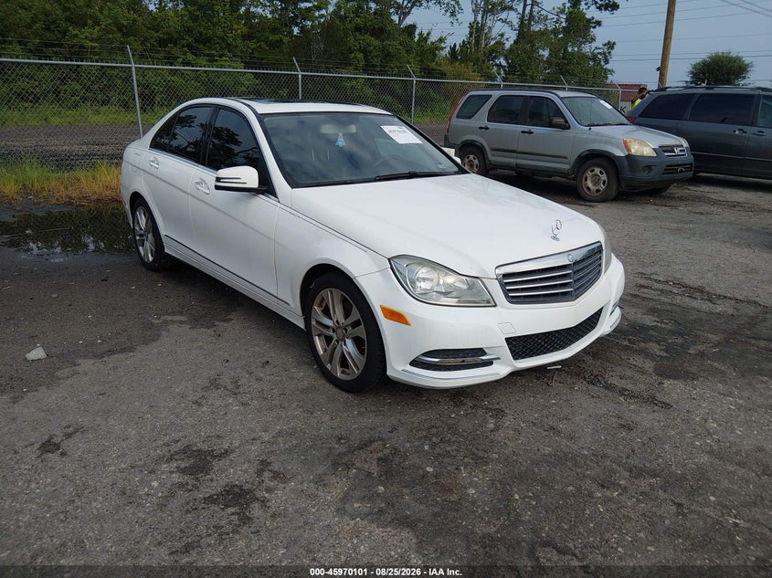 2014 Mercedes-benz C class VIN WDDGF4HB6EG246856 IAAI salvage auction — NORMAL WEAR, Clear (Florida), sold $1,400 on 2026-09-04 (photo 1)