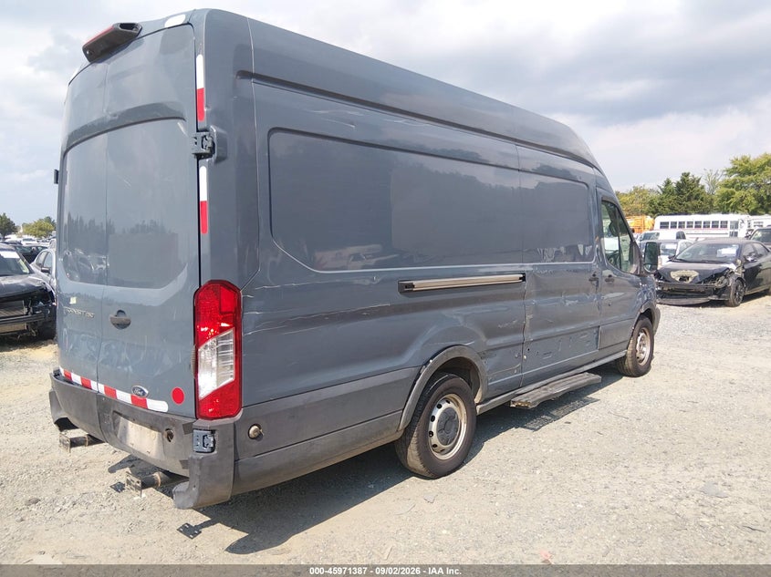 2019 Ford Transit-250 VIN 1FTYR3XM8KKB12927 IAAI salvage auction — LEFT & RIGHT, Clear (Tennessee), sold $7,225 on 2026-09-08 (photo 4)