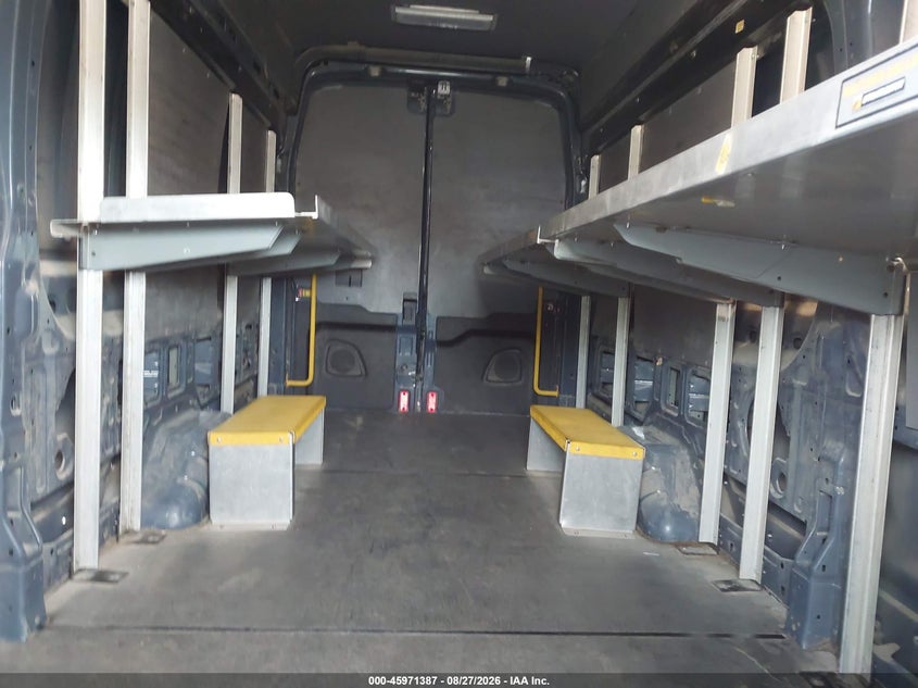 2019 Ford Transit-250 VIN 1FTYR3XM8KKB12927 IAAI salvage auction — LEFT & RIGHT, Clear (Tennessee), sold $7,225 on 2026-09-08 (photo 8)