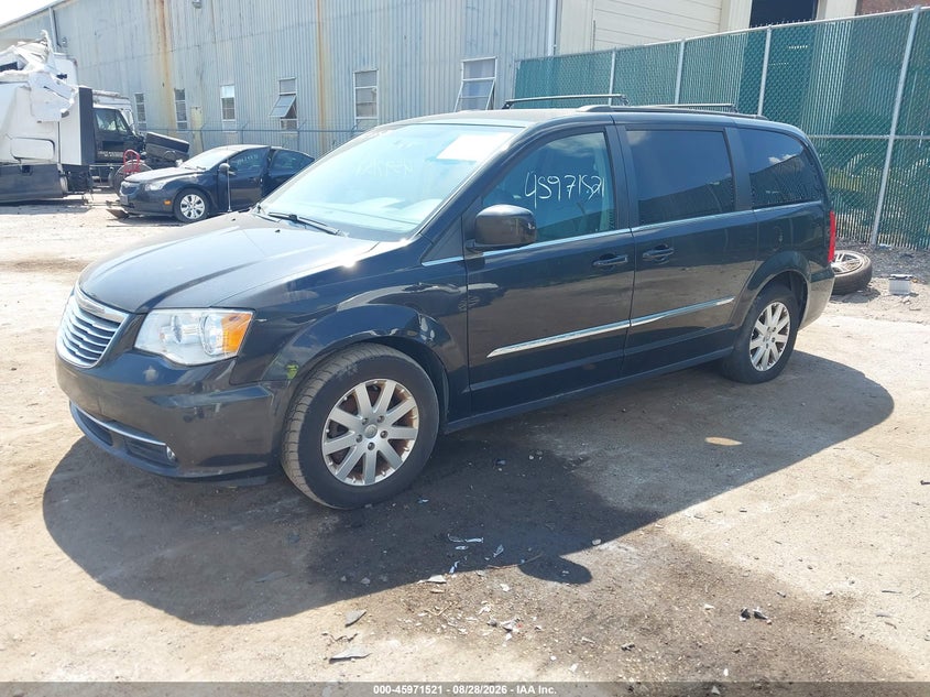 2016 Chrysler Town & country VIN 2C4RC1BG3GR289728 IAAI salvage auction — NORMAL WEAR, Clear (Indiana), sold $1,875 on 2026-09-10 (photo 2)