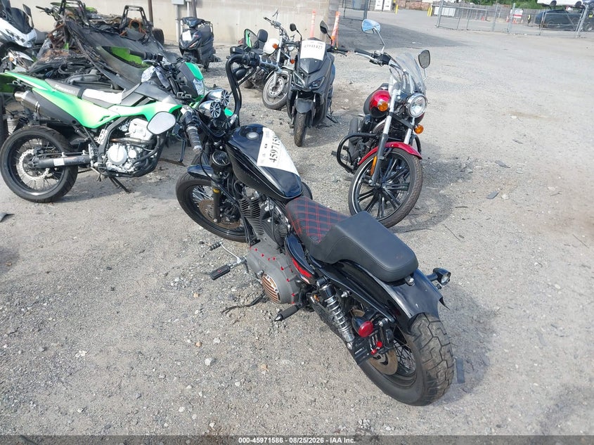 2007 Harley-davidson Xl1200 VIN 1HD1CZ3497K462567 IAAI salvage auction — SIDE, Salvage (Massachusetts), sold $0 on 2026-10-17 (photo 3)