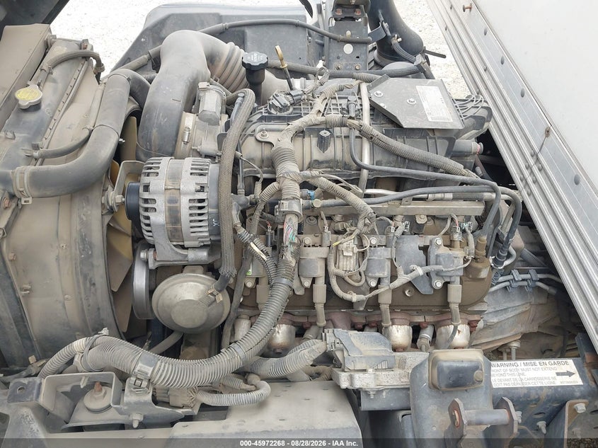 2013 Isuzu VIN 54DB4W1B6DS801067 IAAI salvage auction — RIGHT SIDE, Wait Title, sold $2,275 on 2026-09-22 (photo 9)