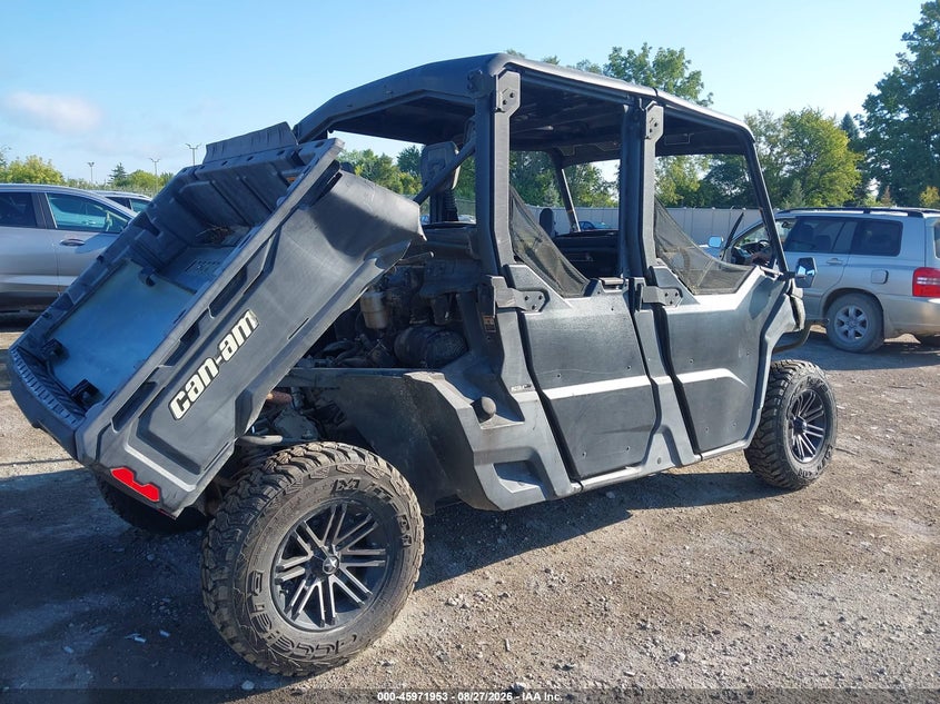 2019 Can-am/ brp Traxter VIN 3JBUBAN48KK001263 IAAI salvage auction — ROLLOVER, Clear (Michigan), sold $2,350 on 2026-09-24 (photo 4)