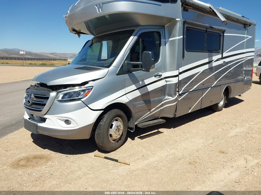 2019 Mercedes-benz Sprinter VIN WDAPF4CD1KN013562 IAAI salvage auction — RIGHT SIDE, Wait Title, sold $10,100 on 2026-10-20 (photo 2)