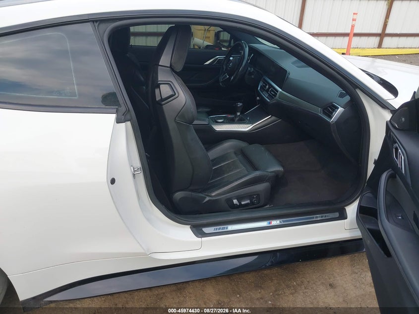 2021 BMW M4 VIN WBS53AZ02MCF90093 IAAI salvage auction — FRONT & REAR, Salvage Title, sold $20,600 on 2026-10-04 (photo 5)