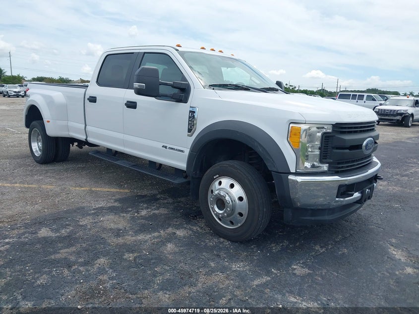 2017 VIN 1FT8W4DT2HEE21133 IAAI salvage auction — Normal Wear & Tear, Bill Of Sale, sold $38,100 on 2026-10-13 (photo 1)