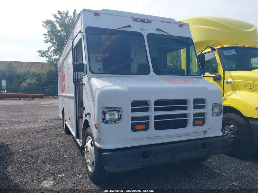 1998 International VIN 1HTMGABK4WA019965 IAAI salvage auction — FRONT END, Salvage (Pennsylvania), sold $0 on 2026-09-12 (photo 1)