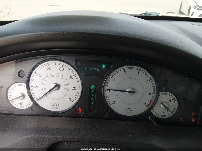 2006 Chrysler 300 VIN 2C3KA53G96H224789 IAAI salvage auction — NORMAL WEAR, Original (Texas), sold $550 on 2026-09-11 (photo 7)