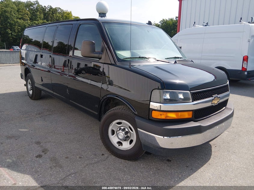 2017 Chevrolet Express 3500 VIN 1GAZGPFF1H1320255 — IAAI salvage auction photo