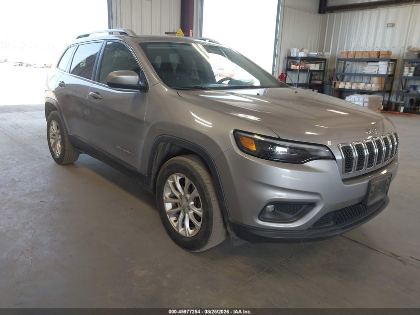 2019 Jeep Cherokee VIN 1C4PJMCB3KD464038 — IAAI salvage auction photo