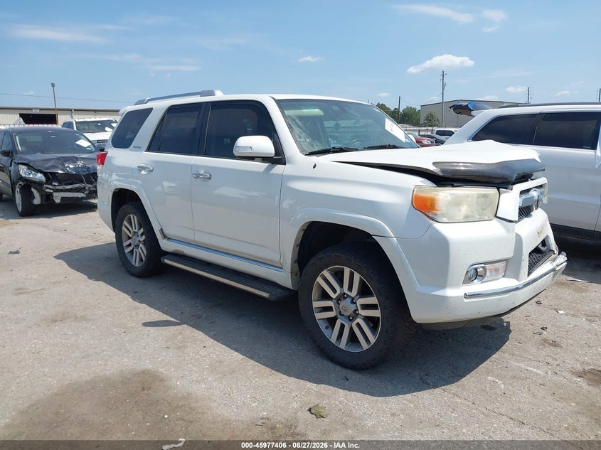 2011 Toyota 4runner VIN JTEZU5JR2B5019771 — IAAI salvage auction photo