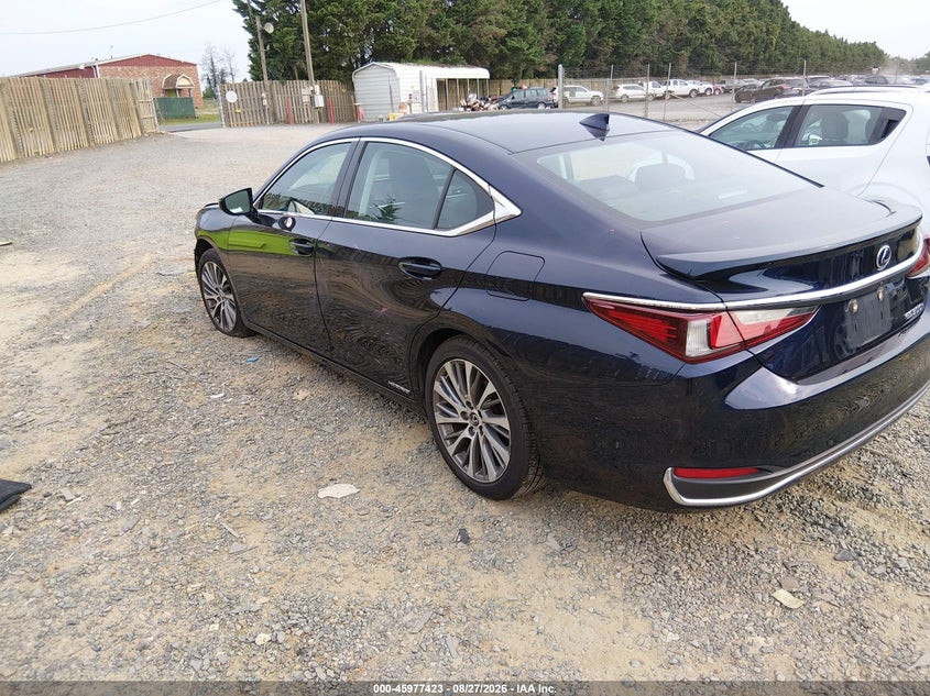 2019 Lexus ES VIN 58AB21B19KU001596 IAAI salvage auction — FRONT END, Wait Title, sold $7,400 on 2026-10-05 (photo 3)