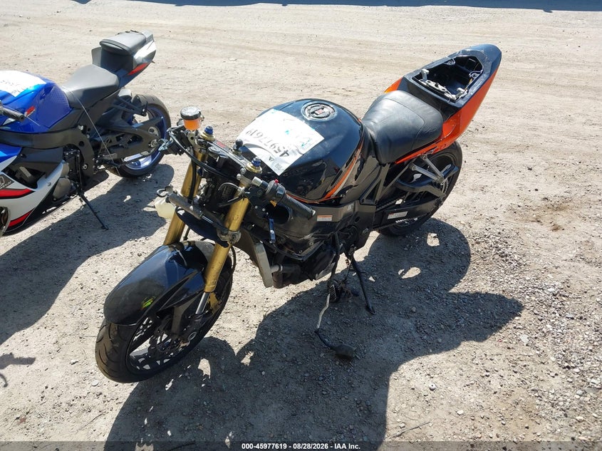 2004 Suzuki Gsx-r600 VIN JS1GN7CA242110906 IAAI salvage auction — ROLLOVER, Salvage (California), sold $400 on 2026-09-14 (photo 2)
