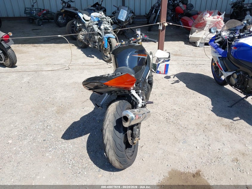 2004 Suzuki Gsx-r600 VIN JS1GN7CA242110906 IAAI salvage auction — ROLLOVER, Salvage (California), sold $400 on 2026-09-14 (photo 6)