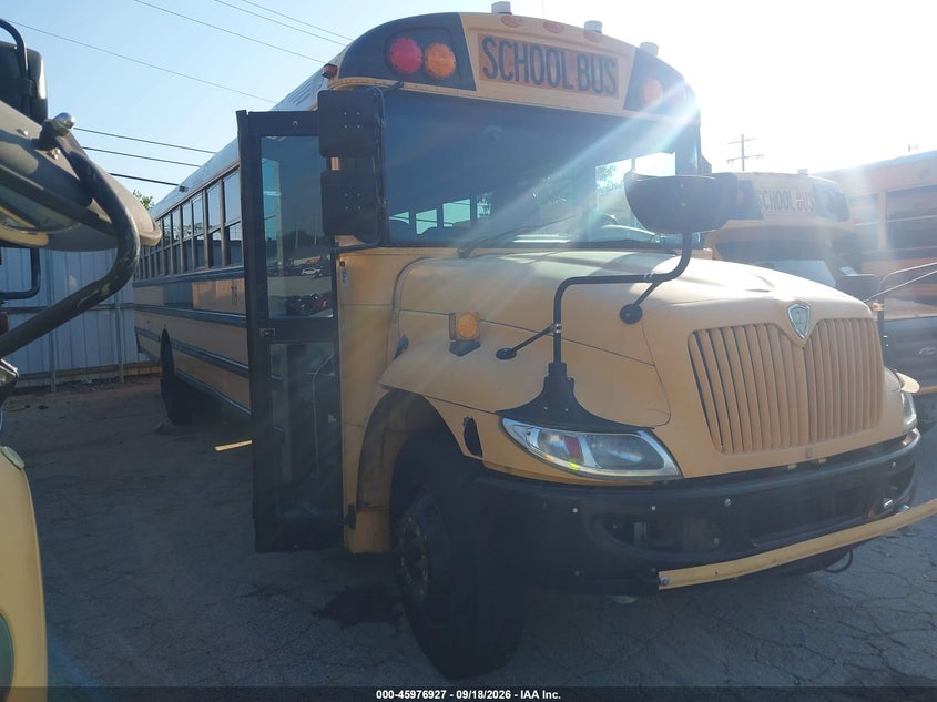 2010 Ic VIN 4DRBUAAN8AB175871 IAAI salvage auction — NORMAL WEAR, Clear (Georgia), sold $975 on 2026-09-30 (photo 1)