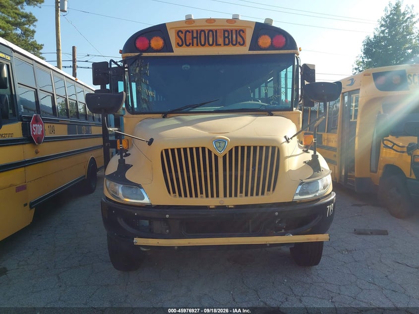 2010 Ic VIN 4DRBUAAN8AB175871 IAAI salvage auction — NORMAL WEAR, Clear (Georgia), sold $975 on 2026-09-30 (photo 6)