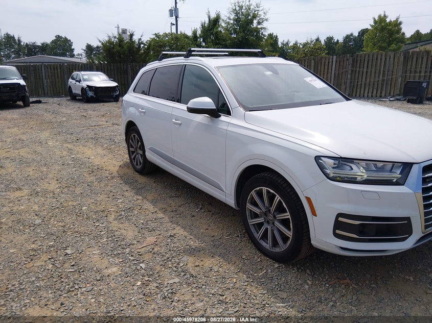 2018 Audi Q7 VIN WA1LHAF73JD019646 — IAAI salvage auction photo